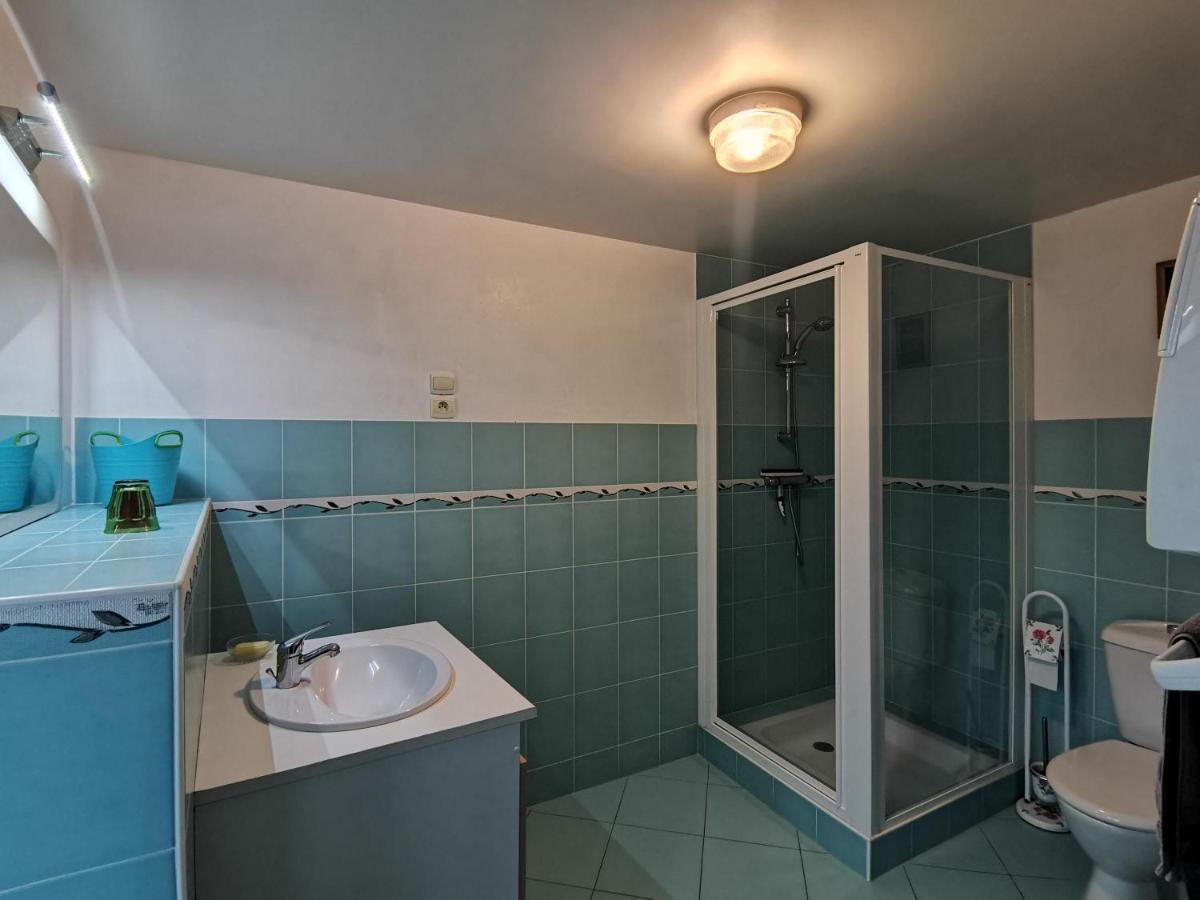 Vila Aux Acacias Braye-sous-Faye Exteriér fotografie