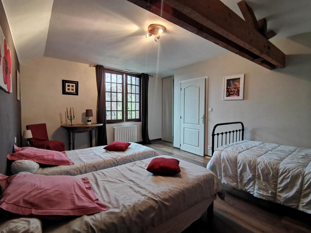 Vila Aux Acacias Braye-sous-Faye Exteriér fotografie