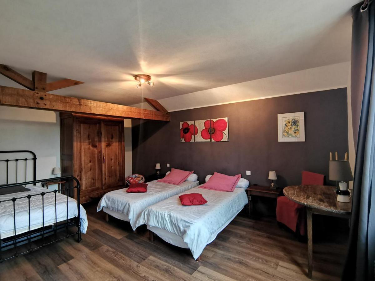 Vila Aux Acacias Braye-sous-Faye Exteriér fotografie