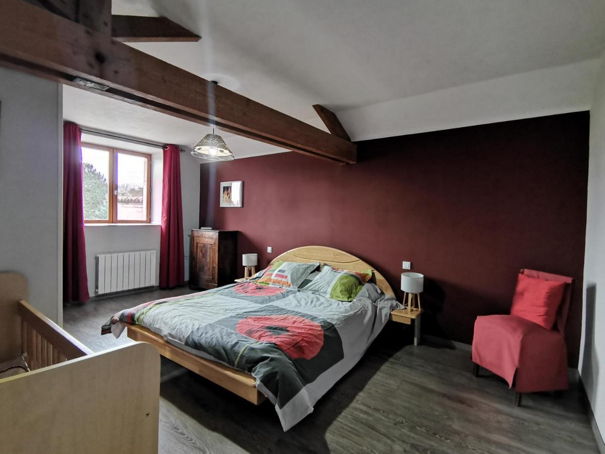 Vila Aux Acacias Braye-sous-Faye Exteriér fotografie